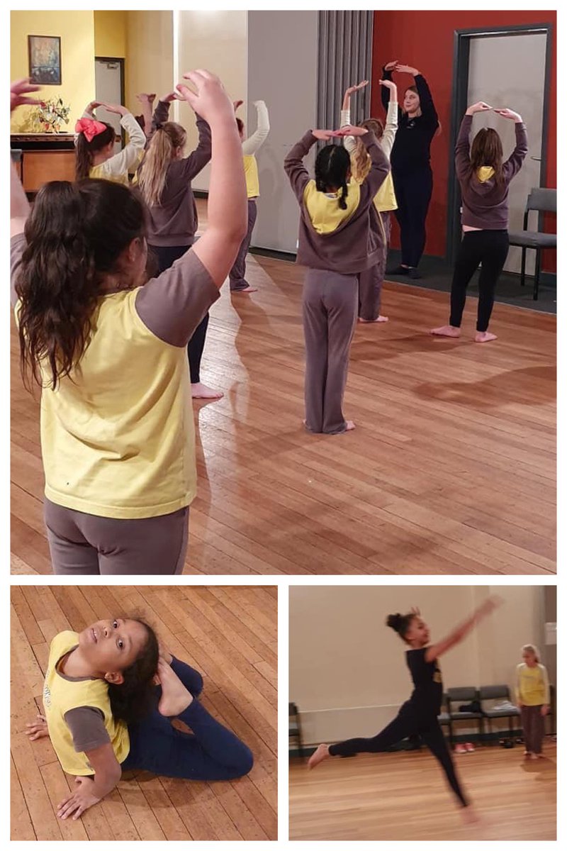The lovely Miss Katie from Rèvèrence Dance Studio went to teach the Brownies some Ballet steps. They learnt the basic ballet positions, practised their movements like galloping, skipping and leaping and created a dance. The girls were loving being dancing queens!! 💃👑