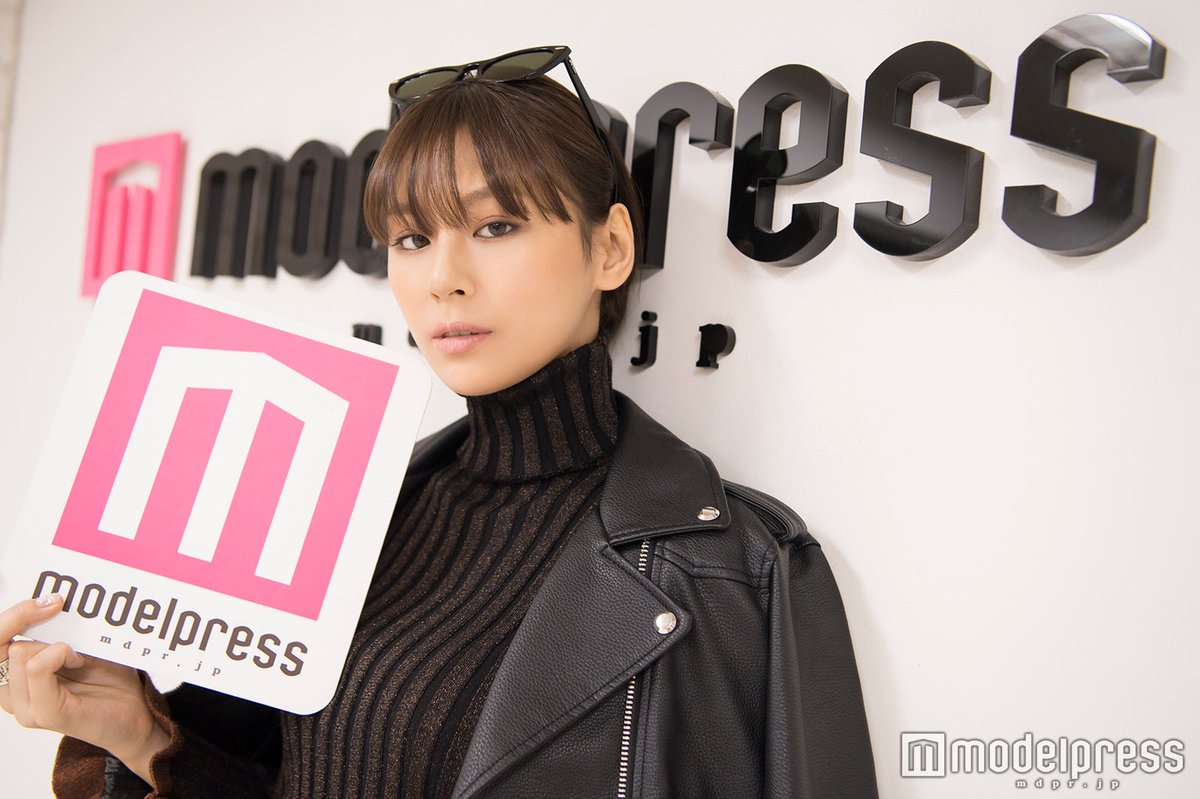 西内まりや 直筆サイン入りチェキ プレゼント😍】 西内まりやさん直筆サイン入りチェキを2名様に🎁 ①