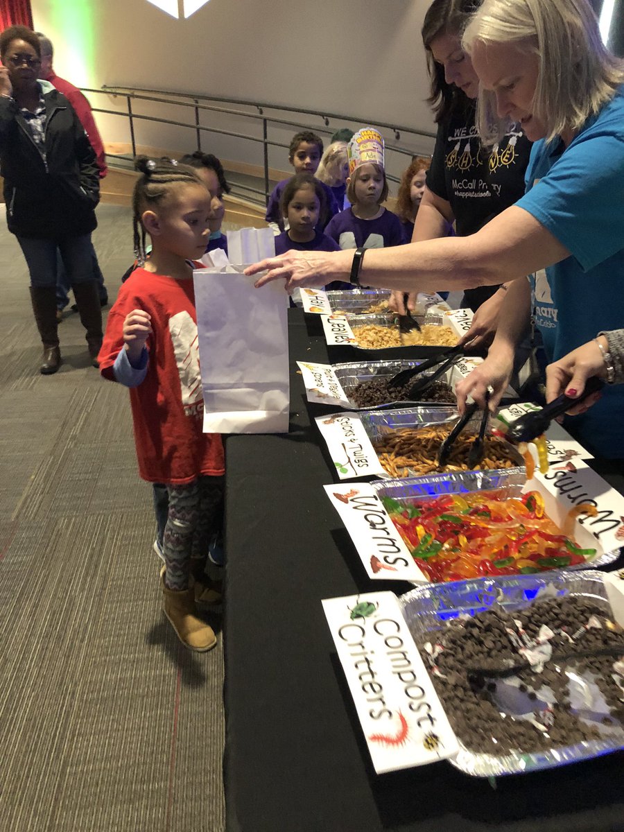 AVazquezclass's tweet photo. Thank you @YanmarEvoCenter for teaching our kindergarteners about #Sustainability!  They loved it! https://t.co/4cn7PkG5Xd