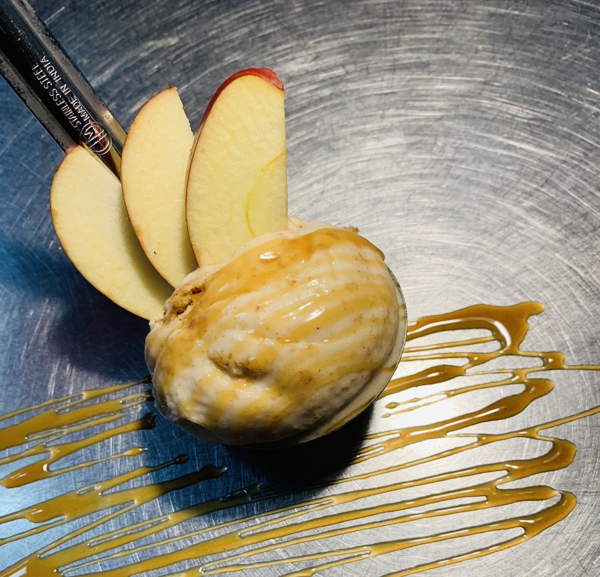 Vegan Apple Pie is mouth watering!