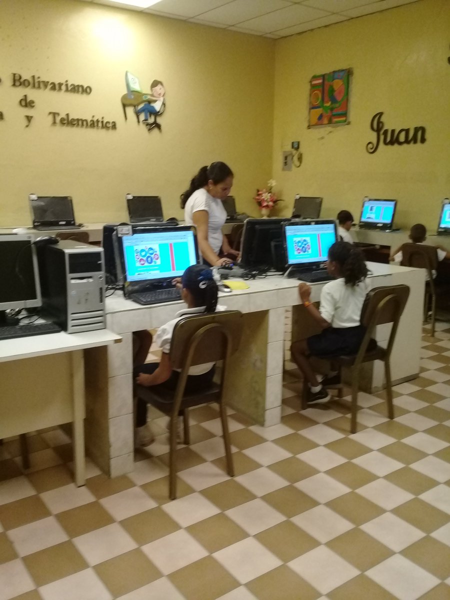 cbitjmc's tweet photo. Nuestro principal objetivo es la atención de los niños y niñas para que manejen y valoren sus recursos tecnologicos. Niños de 3ero B. apropiandose de su espacio.@cbitsucre @obyod3 @FundabitOficial @Francis13075 @vane_prieto @Kleitzerc https://t.co/JtpAvSPyZ6