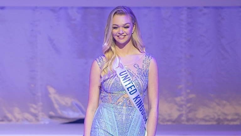 Our Miss International UK, <a href="/harriotte_/">Harriotte</a> Lane, placed 4th runner up at the <a href="/MissInterOrg/">Miss International</a> Beauty Pageant in Japan!

Follow the link for all the photos courtesy of Hartono.

pageantgirl.co.uk/miss-internati…

<a href="/MissInterUK/">Miss International UK</a>