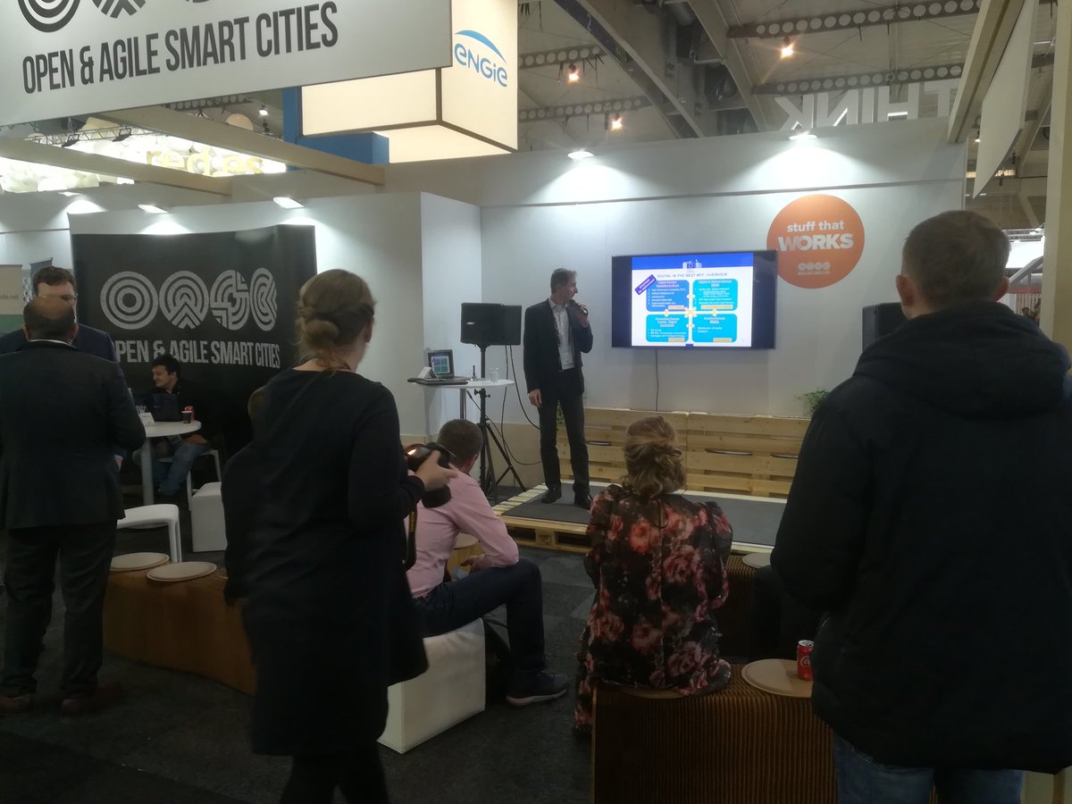 Open & Agile Smart Cities & Communities (@oascities) on Twitter photo Svet Mihaylov from <a href="/EU_Commission/">European Commission</a> presenting the upcoming frameworks support cities and communities in their #digitaltransformation at #SCEWC19 Svet Mihaylov from <a href="/EU_Commission/">European Commission</a> presenting the upcoming frameworks support cities and communities in their #digitaltransformation at #SCEWC19