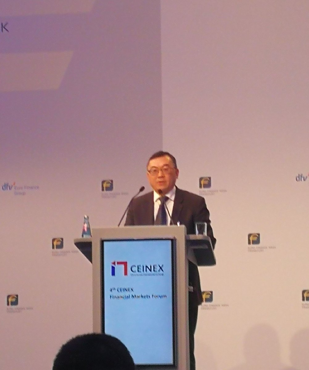 jochenbiederm's tweet photo. Dr. Han Chen, Co-CEO of @ceinex, opens the 4th #CEINEX Financial Markets Forum at @eurofinanceweek in #Frankfurt. He stresses the achievements of #CEINEX, e.g. in promoting #DShares for listing of Chinese companies in German, with @Haier_Group as a role model. #efweek19 https://t.co/WwFWf4W3Sm