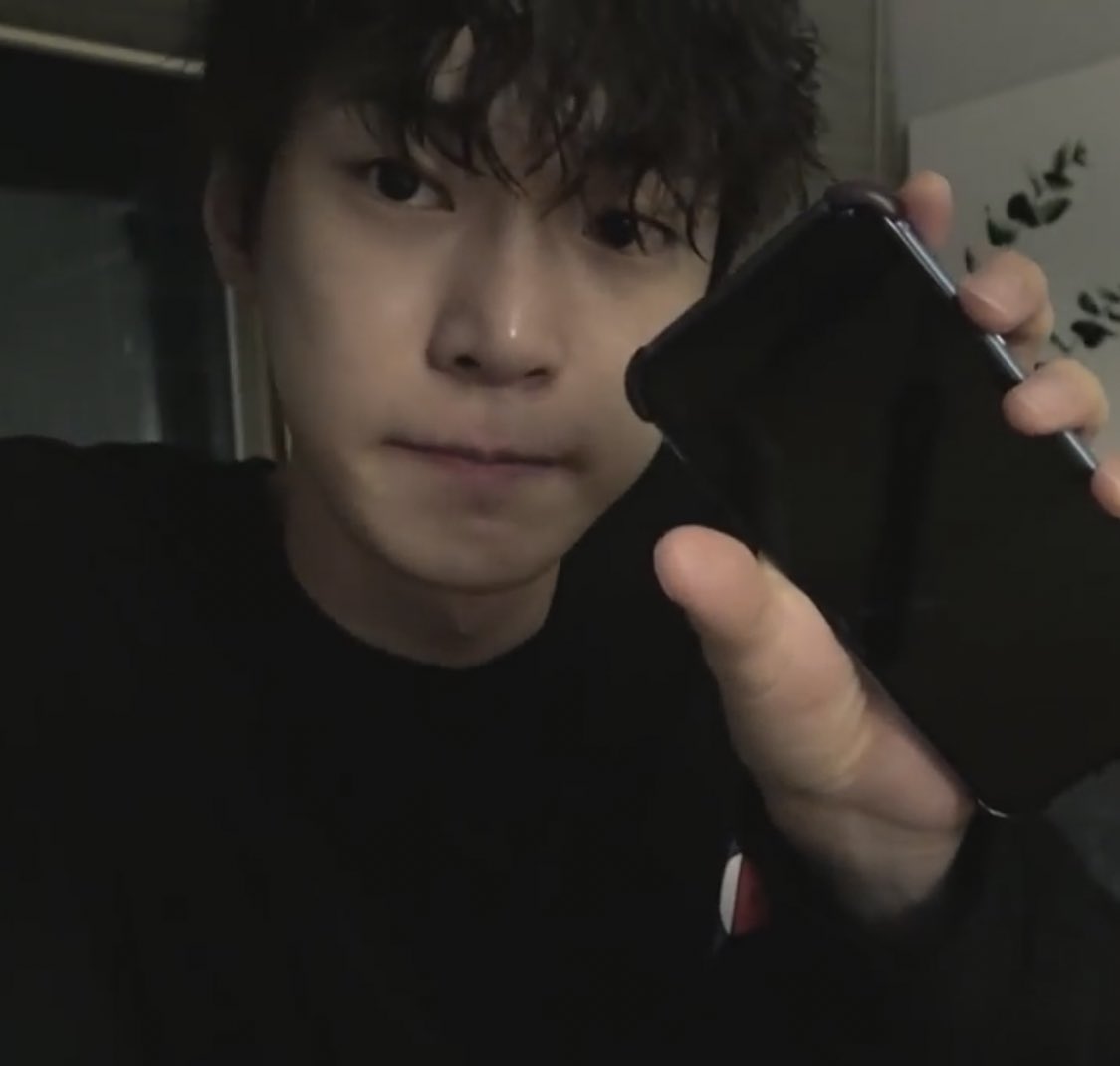 jayyu1426's tweet photo. ชอบหน้าสดน้องโดยองมากเลย #DOYOUNG #도영 https://t.co/LShtjHI62g