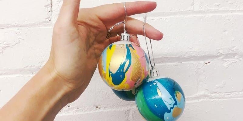 craftyfoxmarket's tweet photo. Make your very own marbled Christmas baubles with @PupTartLondon this Sunday 24 November at #TheDepartmentStore in the heart of #Brixton!! Just a few spaces left so nab your places NOW: https://t.co/6lxqj1Daac https://t.co/EymNX73NWL