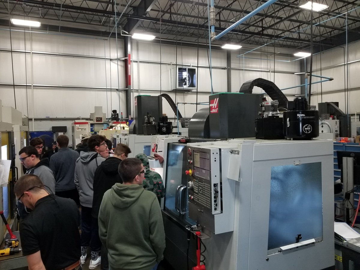 Mr. Mitchell tweet media