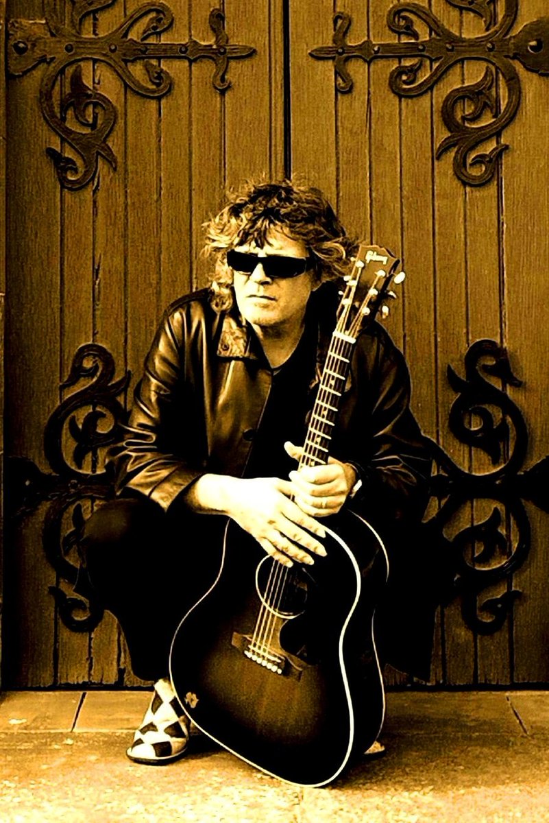 Sue Revell tweet media