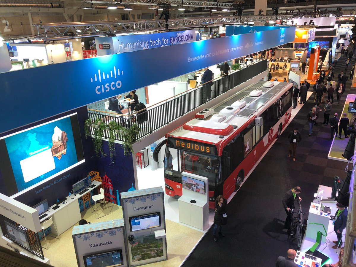 VDL_BusCoach's tweet photo. The innovative mobile doctor’s practice #Medibus, made by VDL Bus Venlo, can be seen at the @Cisco booth during the #SmartMobilityCongress from 19-21 Nov in #Barcelona. With the DB Medibus, #DeutscheBahn is responding to the challenges of an ageing society & a lack of doctors. https://t.co/U1i2RbL64R