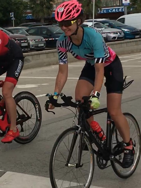 TriathlonEurope's tweet photo. Athlete of the week is Zoe Catchpole, who flew past riders on extremely expensive bikes with her trusty Planet X at Ironman Barcelona, in an incredible 5h15m. "Ultimately if you get your training right, and put in the hard yards, that's when you get the splits," she says. https://t.co/YoJ3LtI5vi