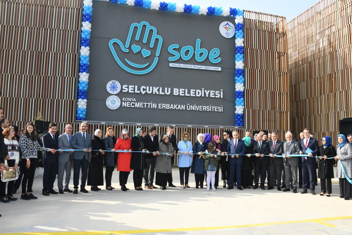 Uğur İbrahim  Altay