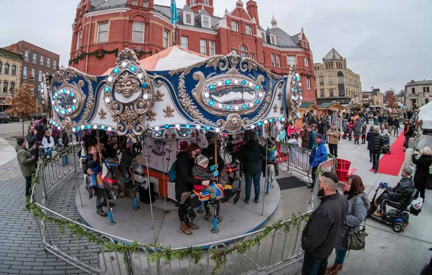 eyeonstratford's tweet photo. A Very Victorian Christmas Market is this Sunday at Market Square! 50 artisan vendors located in the Square and at Avon Theatre. 11am - 4pm. Get in the spirit and shop local. @StratfordON https://t.co/92I8LTf6d0