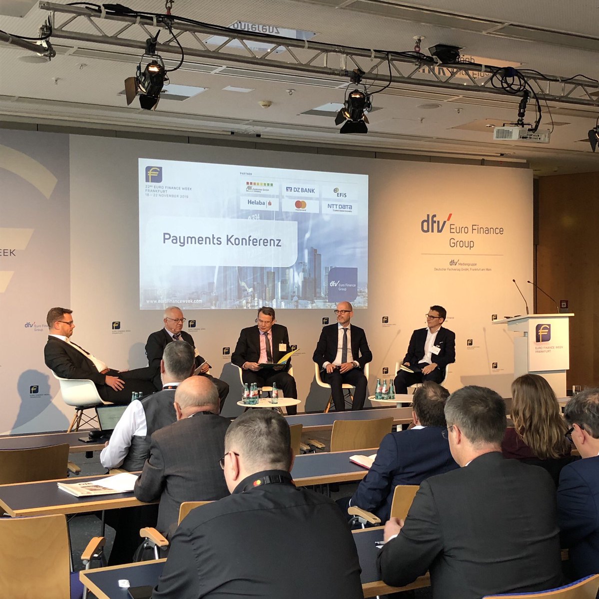 MastercardDE's tweet photo. Peter Robejsek von #Mastercard diskutiert zusammen mit #DeutscheTamoil, @bundesbank und @pwc_de über das Thema „Quo vadis #Retail? Mit Payments Lösungen Retail Kunden begeistern“ @eurofinanceweek #efweek19 #openbanking #psd2 https://t.co/IVdGMVdGrt https://t.co/OsOQjfZBqX