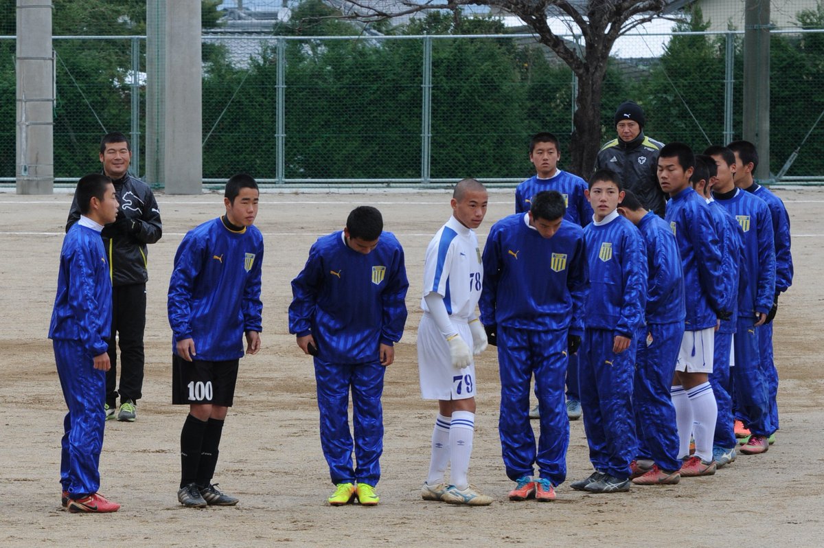 M Yama 国見高校サッカー 色あせない記憶はいつまでも 堀川先生から小嶺栄二監督 木藤先生と受け継がれていくサッカーは これからも繋いでいかれるでしょう これからも長崎国見で見守っていて下さい ありがとうございました 国見高校