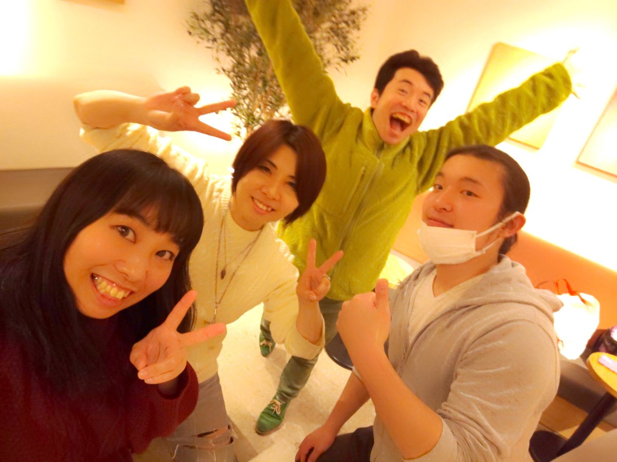 accord_note's tweet photo. 写真を撮っていたら、1人ずつ増えていったww https://t.co/x4obifedSY