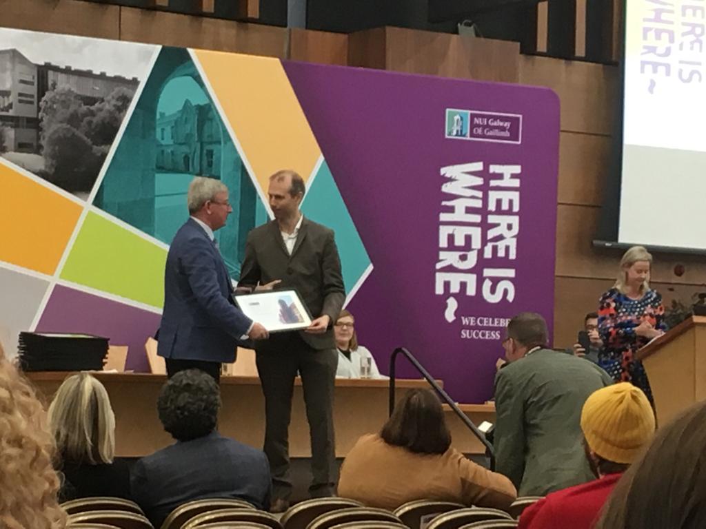Honoured to win the @NUIGalway President's Award for Societal Impact 2019 for @PorterShed Thank you to my inspiring co-founders and leadership team: culture may eat strategy for breakfast, but GCID's culture + strategy = GCID FTW Thanks to @LMcIlrath for the fun introduction 😅