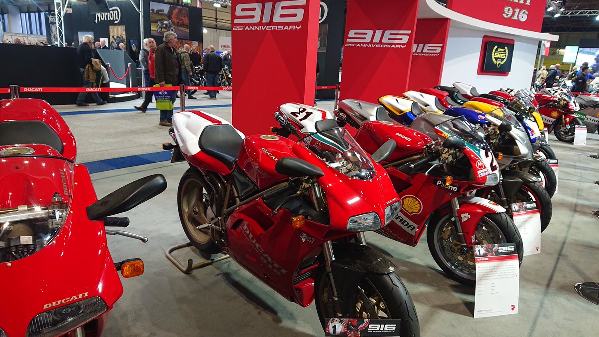 Mike J Hayes tweet media