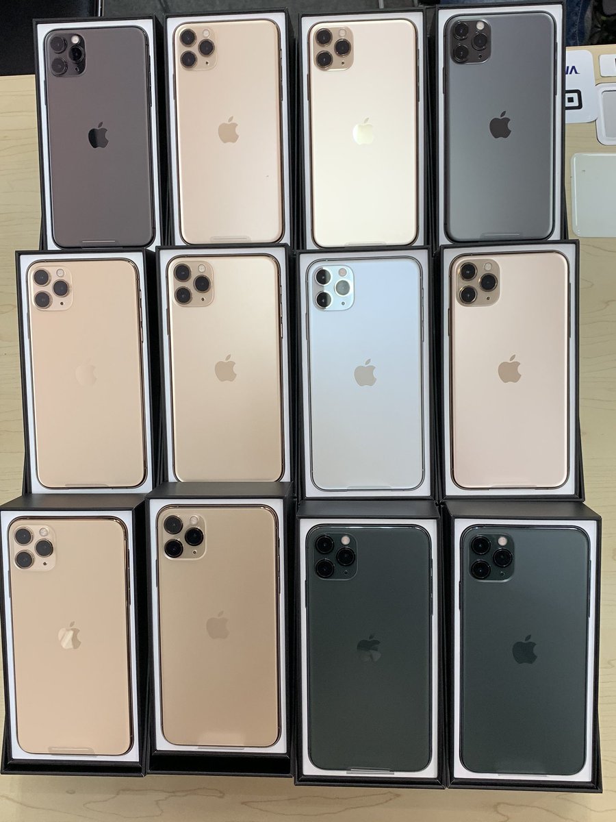 arai_syacho's tweet photo. 【プレゼント企画】  

プレゼント内容🎁
iPhone 12台📱 
色の指定は当選後に教えてください！

【応募方法】
フォローRT
LINE追加↓
https://t.co/XIk9Jjn4Ok

応募期限⭕️ 11/30

#プレゼント企画
#プレゼント 
#iPhone
#プレゼントキャンペーン 
#懸賞 https://t.co/5phwNQHS7B