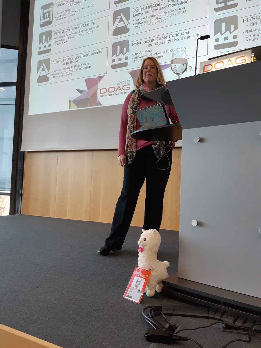 beckerman_maik's tweet image. Automate Database Deployments With #SQLcl
by A3-LPC ... uhm ... and @oraesque and @RobbieDatabee 😎 #doag2019