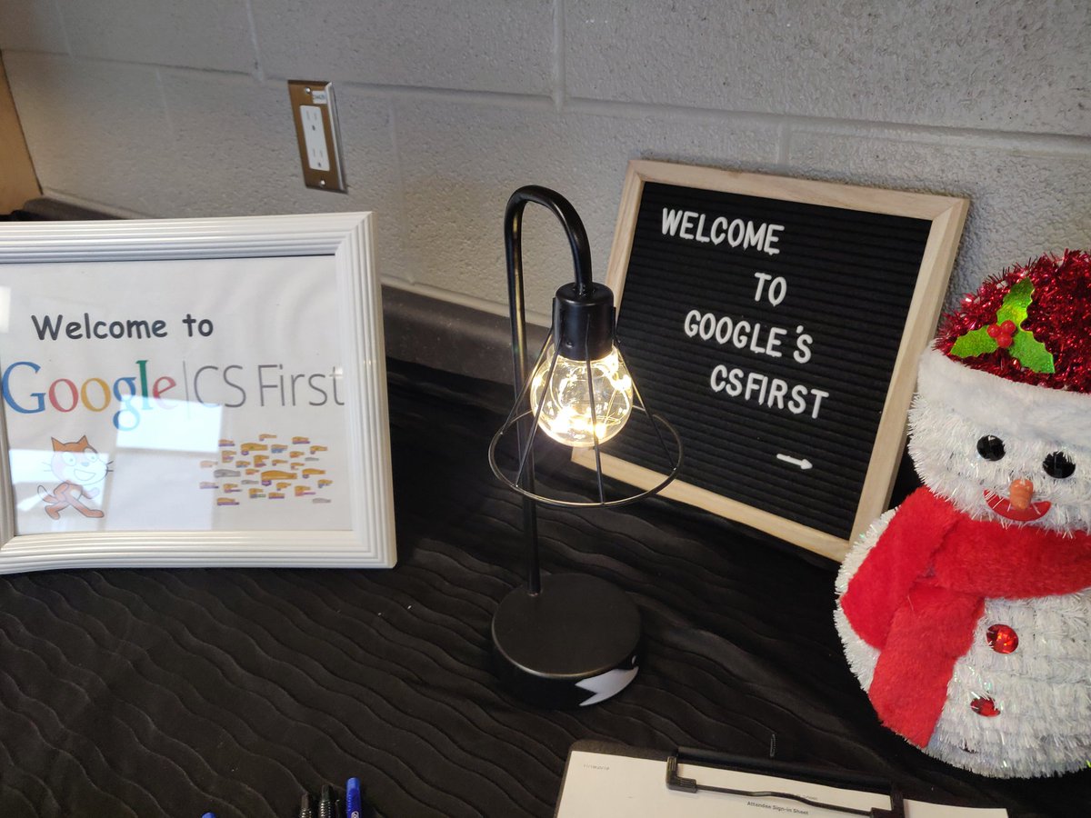 MsKDelaCruz's tweet photo. Looking forward to learning more about integrating CS First into our classrooms with @MrMLabuda & @efitz_edtech @edtechteam @GoogleForEdu https://t.co/otpMP4wbug