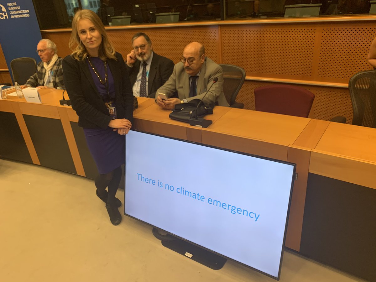 What a chilling reality check to see the <a href="/Conservatives/">Conservatives</a> group in the European Parliament the <a href="/ecrgroup/">ECR Group</a> hosting a hearing on the theme "There Is No Climate Emergency"

OUR 👏HOUSE 👏IS 👏ON 👏FIRE

I am sick to my stomach at the wicked and deceitful measures of this party 🤮🤮🤮