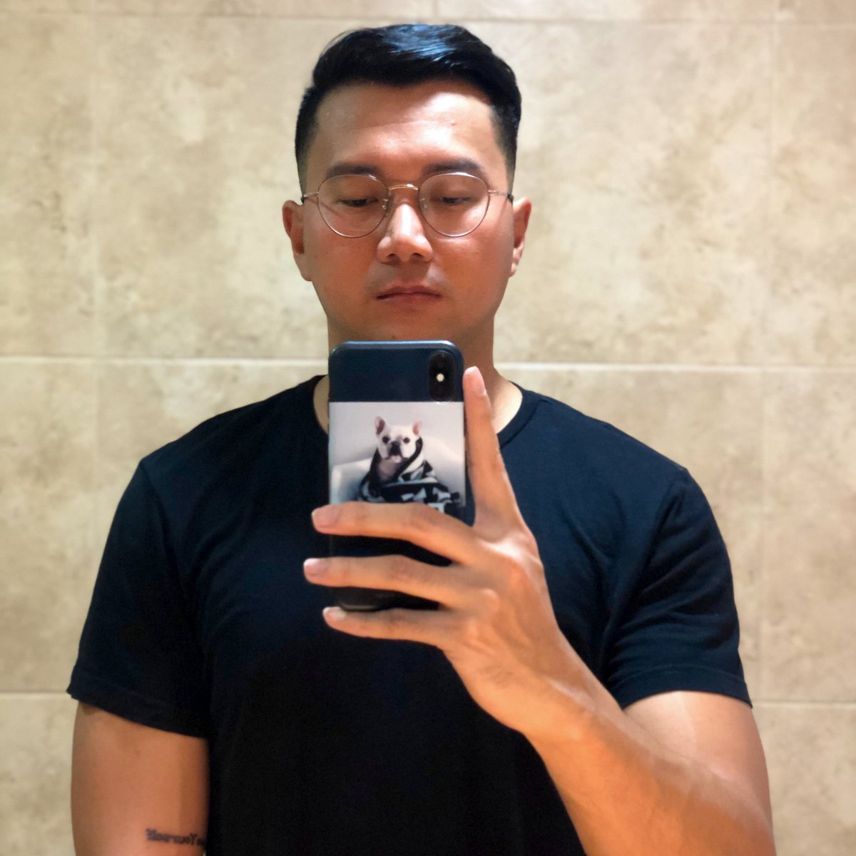 pjbailon's tweet image. Uy pasim-flex. 💪🏻 #latenightworkout #anytimefitness