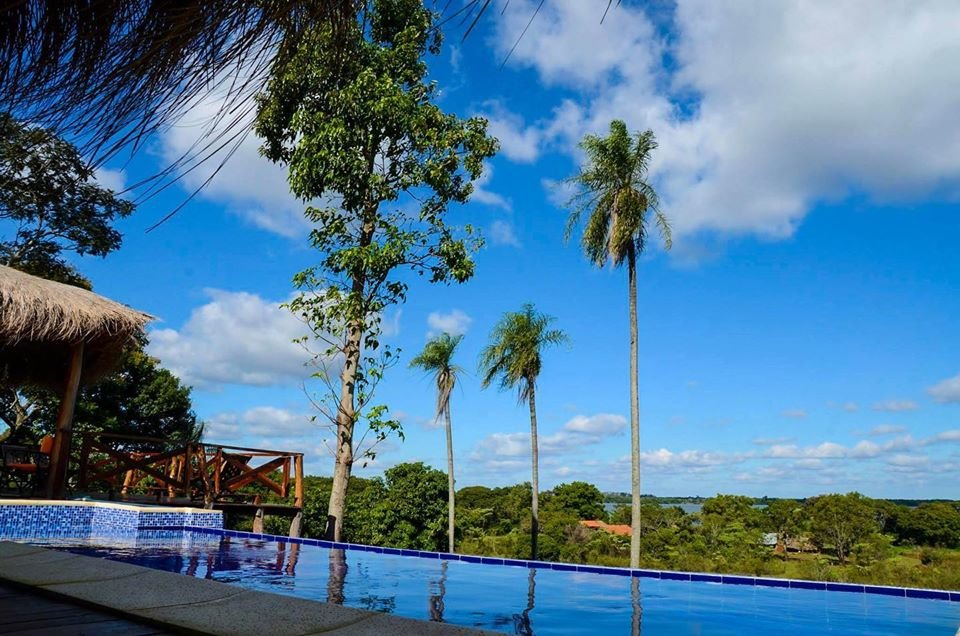 Visit_Paraguay's tweet photo. Aprovechá la belleza de nuestro país visitando la Quinta Coratei. 🎉
Ideal para visitarlo con tu grupo de amigos o tu familia 👨👩👧👦😄Cuenta con piscina, salones de juegos, comidas, paseos a caballo, alojamiento y otras actividades. https://t.co/yUUREZvdAp