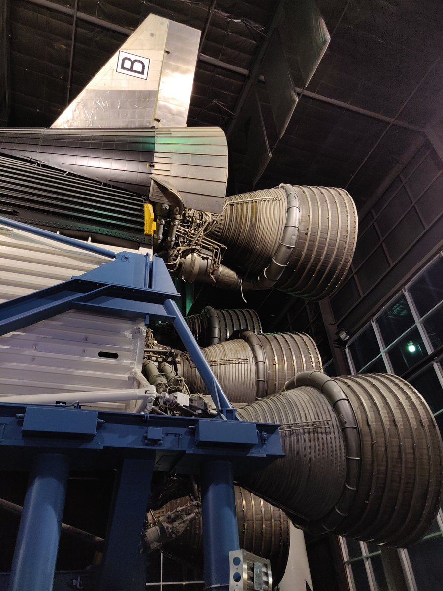 QuarkSpin's tweet image. I'd say that one of them is the F-1 engine used on the Saturn V. 1.5 million pounds of thrust. An incredible piece of engineering -- and only used for just over 2.5 minutes! The first small (but EXTREMELY important) step in getting astronauts to the Moon. #InThrustWeTrust