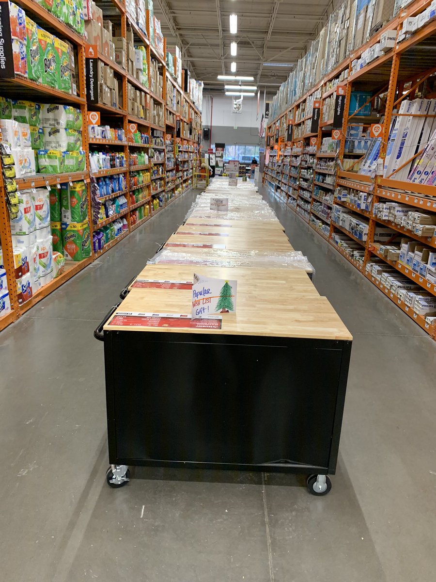 Jason Storrs (@jstorrs91) on Twitter photo #1529 Loveland Co standing tall and ready for the Black Friday event awesome job SM Danny McCann #METDrivesSales #OneTeam <a href="/ehaggggg/">Eric Hagstrom</a> <a href="/DJJKsanchez/">Donny Sanchez</a> #1529 Loveland Co standing tall and ready for the Black Friday event awesome job SM Danny McCann #METDrivesSales #OneTeam <a href="/ehaggggg/">Eric Hagstrom</a> <a href="/DJJKsanchez/">Donny Sanchez</a>