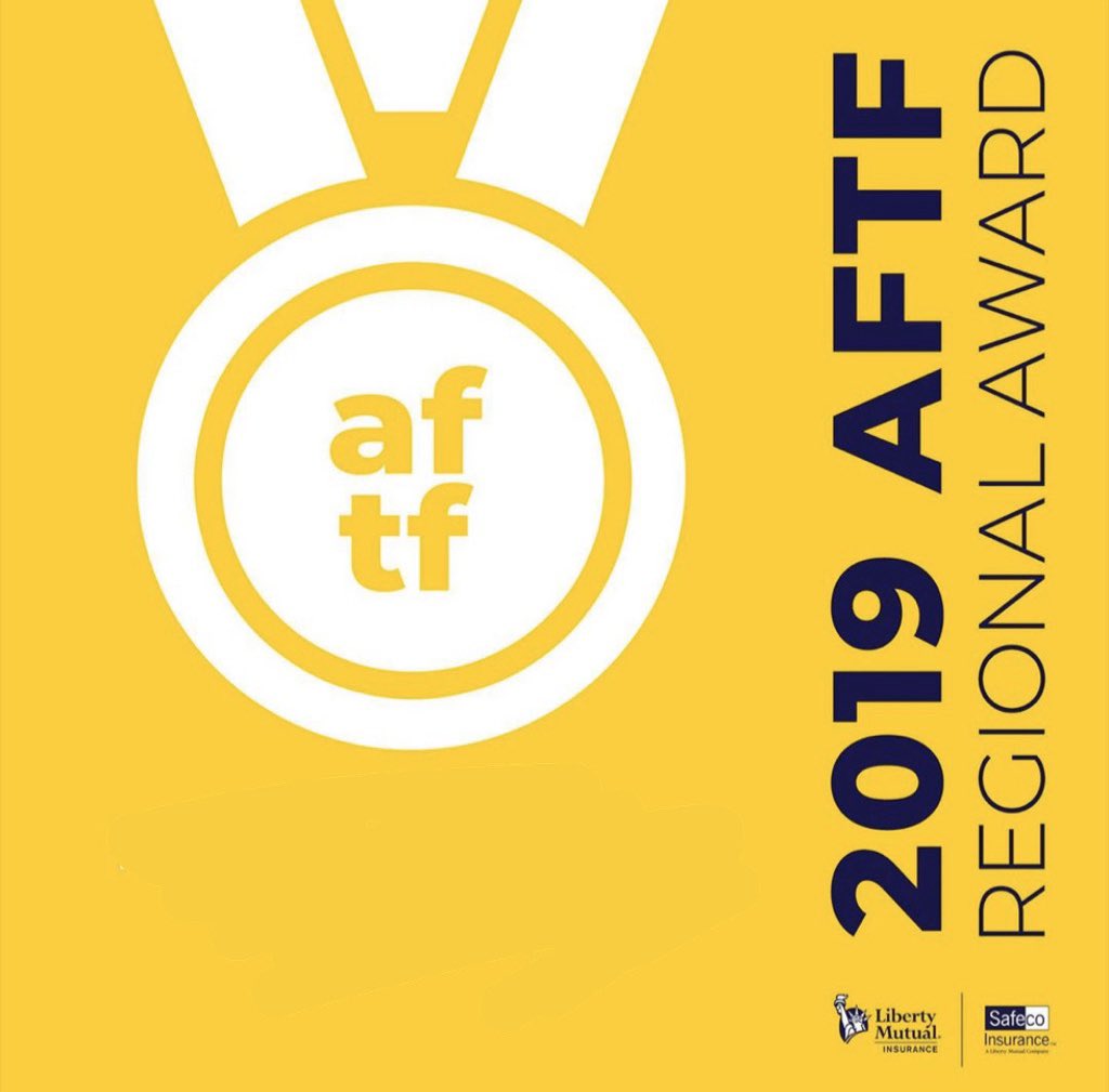 PortalInsurance's tweet image. Super excited to announce that Portal Insurance has won the 2019 Agent For The Future Award for the southeast United States presented by Safeco Insurance. Such an honor!