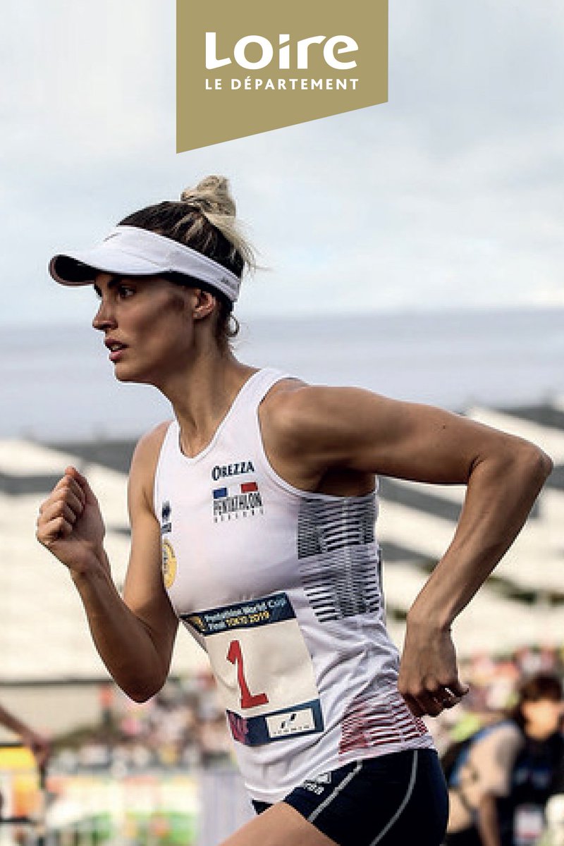 #CROSSUNSS @LoirePresse <a href="/Eloclouvel/">ÉLODIE CLOUVEL</a> championnat de la loire UNSS  de cross à Andrezieux mercredi 27 novembre