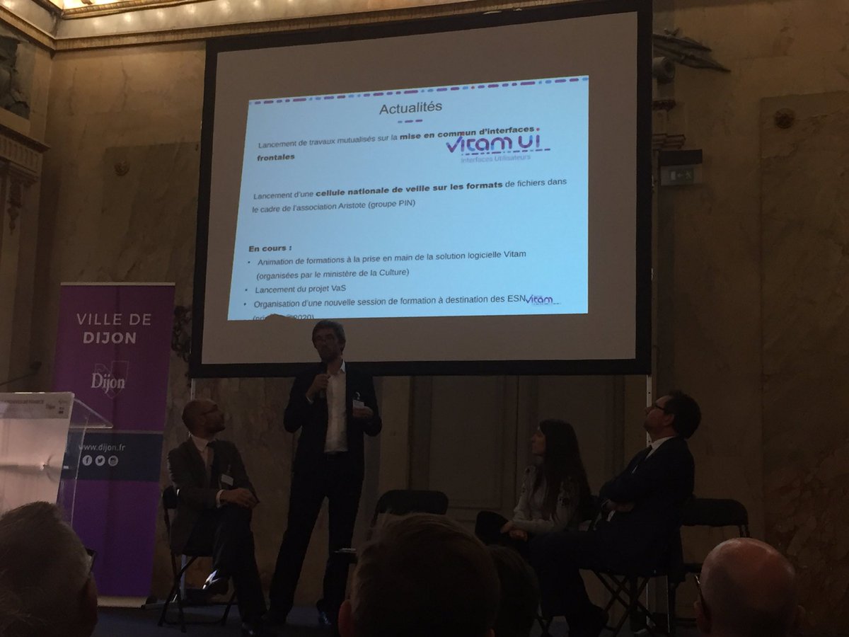 ProgVitam's tweet image. Emmanuel Laborde directeur de la Maintenance et amélioration continue du @ProgVitam présente les actualités #seminaireSiaf