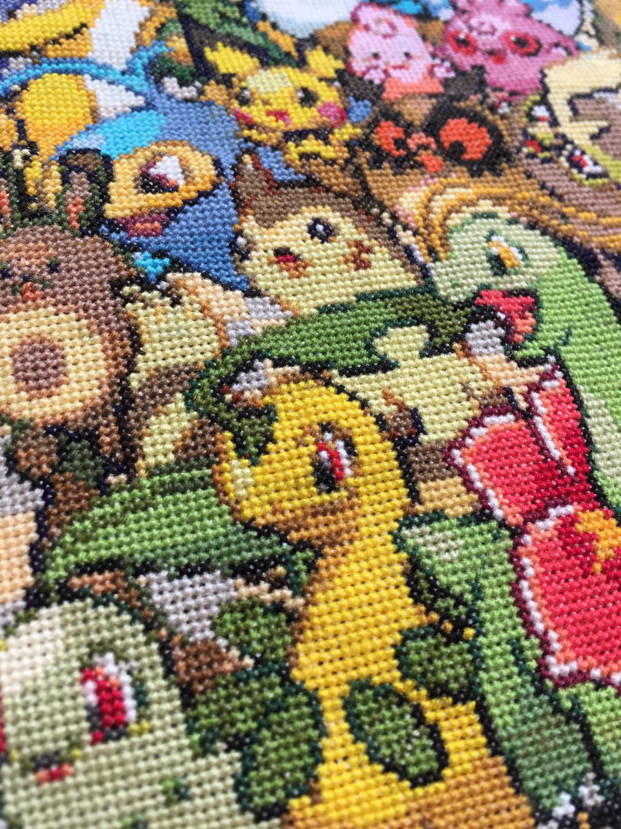 あてね 刺繍 ポケモン金銀周年 おめでとうございます だいぶ頑張ったので トレーナーの皆さんに見て頂けたら嬉しいです サイズ 256w 450h 布 Etamin25ct 色数 101 の数 1150個 製作期間 18 3 8 19 10 22 あてね刺繍 ポケモン