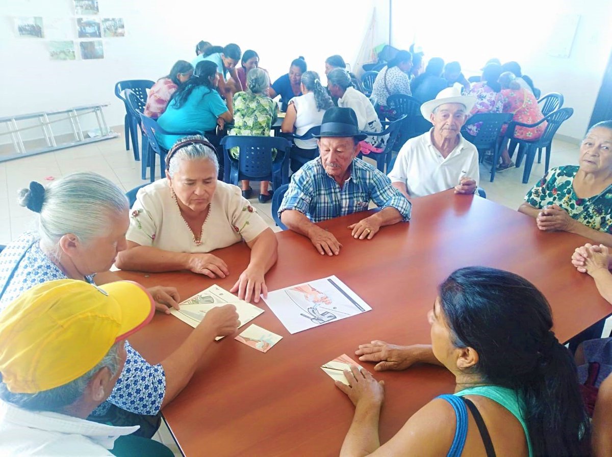 SSANSSAN4's tweet photo. Durante la ejecución del proyecto: “Fortalecimiento alimentario y nutricional de los espacios de atención al Adulto Mayor en Nariño”, se desarrolló el encuentro pedagógico participativo en el Municipio del Rosario, enfocado en el cuidado y autocuidado del Adulto Mayor. https://t.co/SXecM6takq