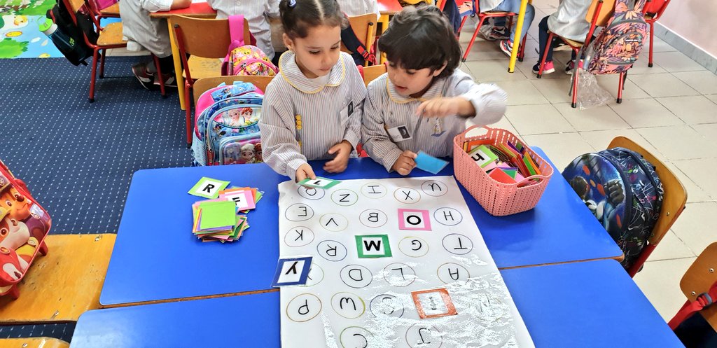 GhadaFahed2's tweet photo. KG2 C learners working in centers
#Letter_F
@FThaalby @DawhaHighSchool https://t.co/Enc7sr8AtY