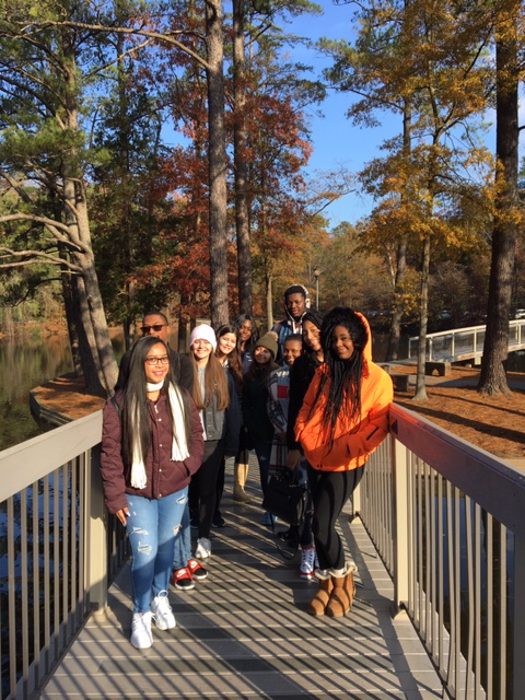 LCB_Counseling's tweet photo. We had so much fun on our tour of University of Richmond today! Our Tour Guide, Mark, showed us everything we need to know about campus and admissions! https://t.co/q7ILd3w9fi