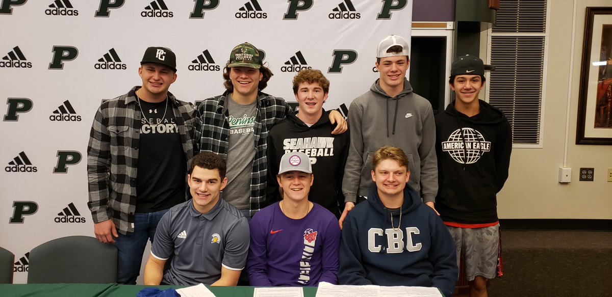 PenHighBaseball's tweet image. Congrats to these 6 PHS students who will be continuing their education as collegiate student-athletes! #PeninsulaProud 

And a special CONGRATS to our 3 baseball players⚾️👏  

@peterking253➡️ @SanJoseStateBSB
@reidsturn08 ➡️ @linfieldbsb 
@bunchy_20 ➡️ @CBCollege 

#signingday