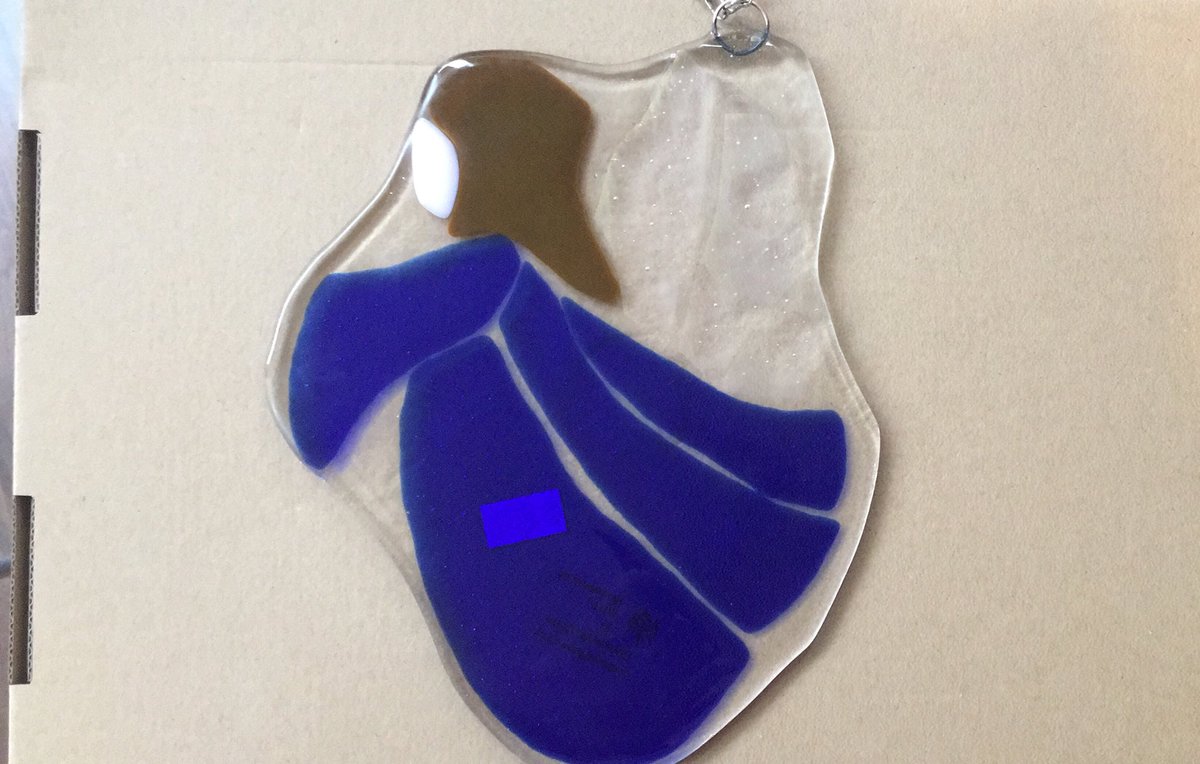 Hello #HandmadeHour very pleased to be <a href="/WealddownMuseum/">Weald & Downland Living Museum</a> for their Christmas Fair this weekend! Taking lots of great art! <a href="/DragonArtGlass/">DragonArtGlass</a> @EnglandCreate @sussexbythesea1 <a href="/ShopLhampton/">Shop Littlehampton</a> @Discover_Chi <a href="/vi5itLa/">Visit Littlehampton</a> <a href="/maviedanslart/">G Dieudonne</a> <a href="/baabylovebug/">brieeee🐝</a> @Bendibunny @NotSoMardyNow <a href="/BandBTeaCo/">Burrows & Brooks Tea</a>