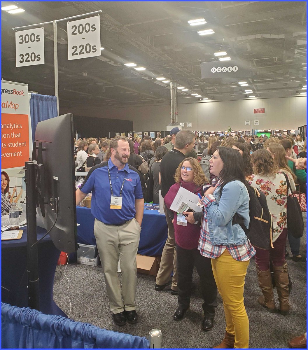 ProgressBook's tweet image. Thanks, ladies at @HCSDistrictNews for stopping by to have a laugh with Bob Ling and hopefully winning a prize at the end of the demonstration!
#ProgressBook #OCALICON2019 #MadeInOhio
