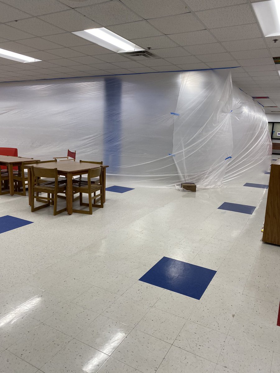 montgomery_lib's tweet photo. We are so very thankful for a library that is under construction. But we are more thankful for the ability to take our library on wheels! No missed lessons or checkout this week. #neisdlibs https://t.co/nhk29qxwnL