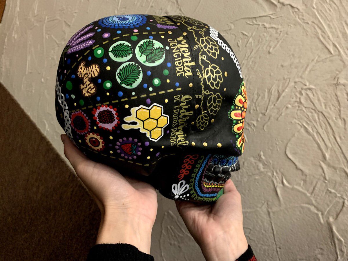 ¡¡YA COMENZÓ LA FINAL!! Apóyanos con tu voto dando click sobre la calavera de #pinupsbrewery en el siguiente enlace facebook.com/45631487772551…