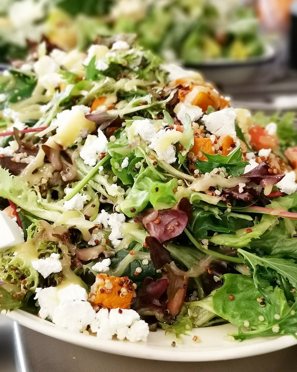 pigandpastry_p's tweet photo. So nice to have a fresh SALAD in this HOT weather 🌱 at The 🐷
#sydneycafe #sydneybrunch #healthysydney #sydneycafescene #sydneylife #sydneyinfluencer #timeoutsydney #lifeinpetersham https://t.co/wFuekRO3vE