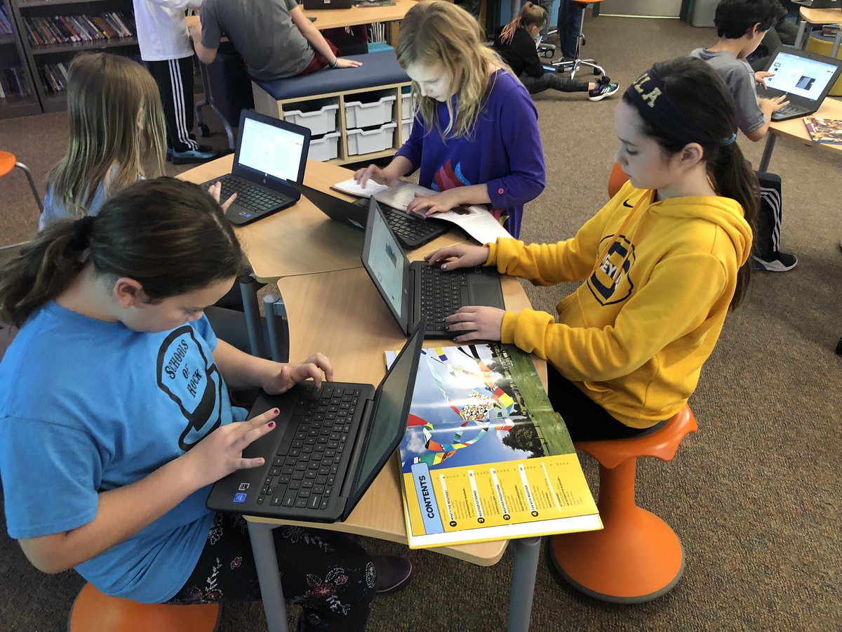 MrSpicerTweets's tweet photo. Today S’s participated in a non-fiction text feature scavenger hunt. Great way to practice digging into Jon-fiction text and how these new texts are laid out to help readers research! #ComplexThinker #HeritageLearn #SASCompass https://t.co/vOQoAxglXq