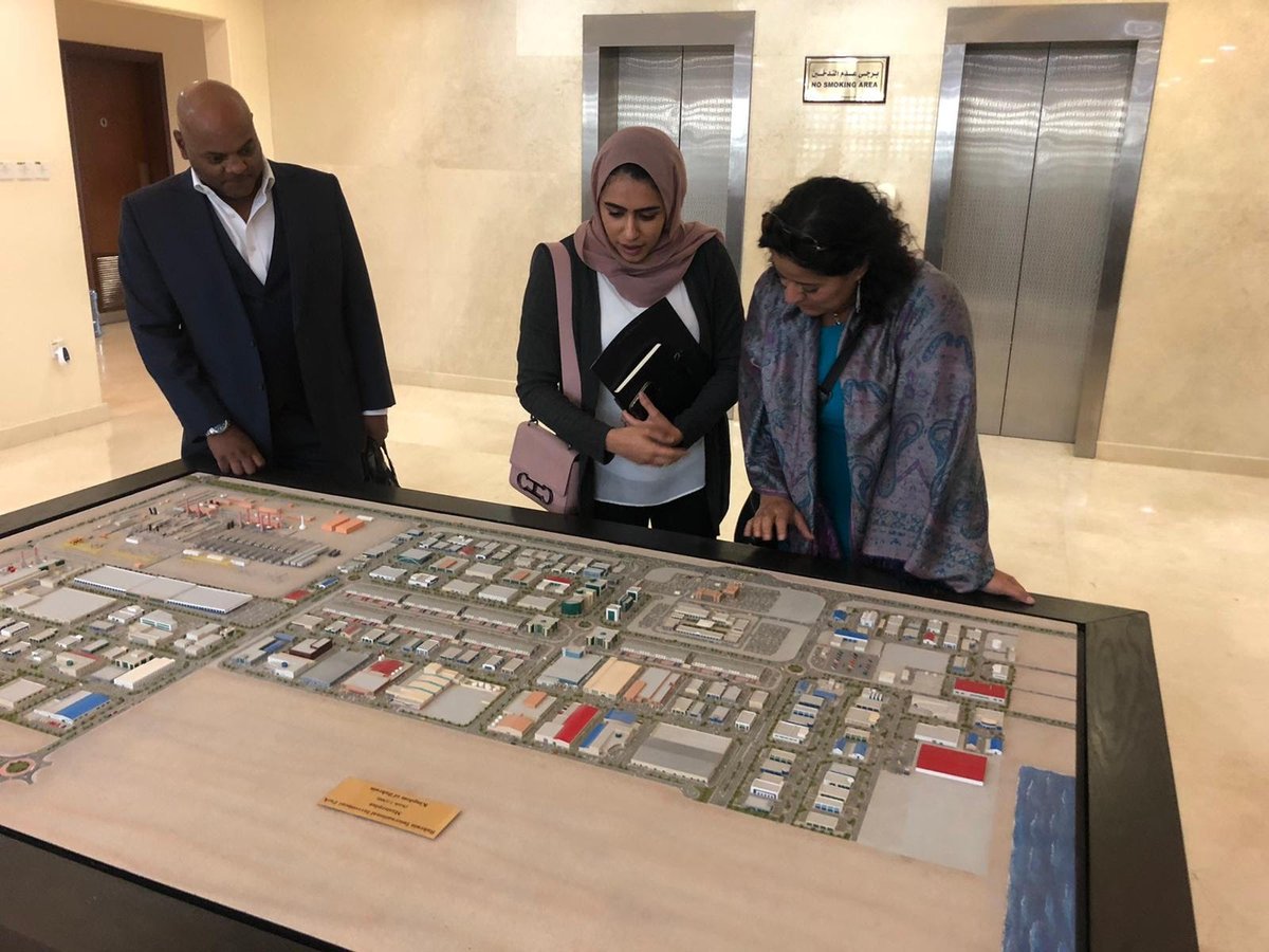 we_are_elevoro's tweet photo. Elevoro and the Bahrain Economic Development Board (EDB) spent the day at the Ministry of Transportation discussing manufacturing, supply chain and logistics opportunities and touring the Bahrain Industrial Investment Park (BIIP). #Elevoro https://t.co/W6vtO6yicm