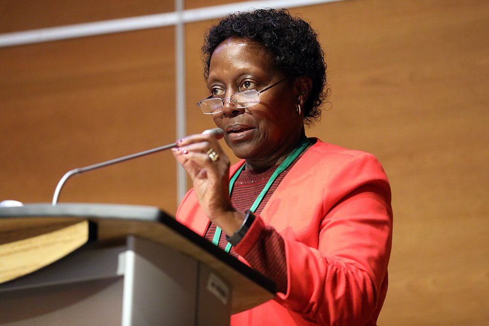IISD_ENB's tweet photo. Elizabeth Mrema, CBD Officer in Charge, stresses that #TraditionalKnolwedge is key in understanding nature, emphasizing its importance in the work of the #CBD. #Article8j #post2020 @UNBiodiversity https://t.co/yueUJkHyFI