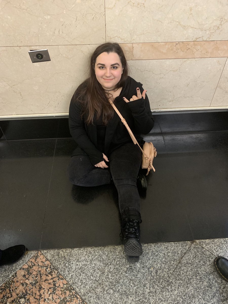 brixbarbie's tweet photo. jopped a little too hard with @superm last night 😭✨ #SuperMInNewYorK #SuperMinMSG https://t.co/JnjQILllSB