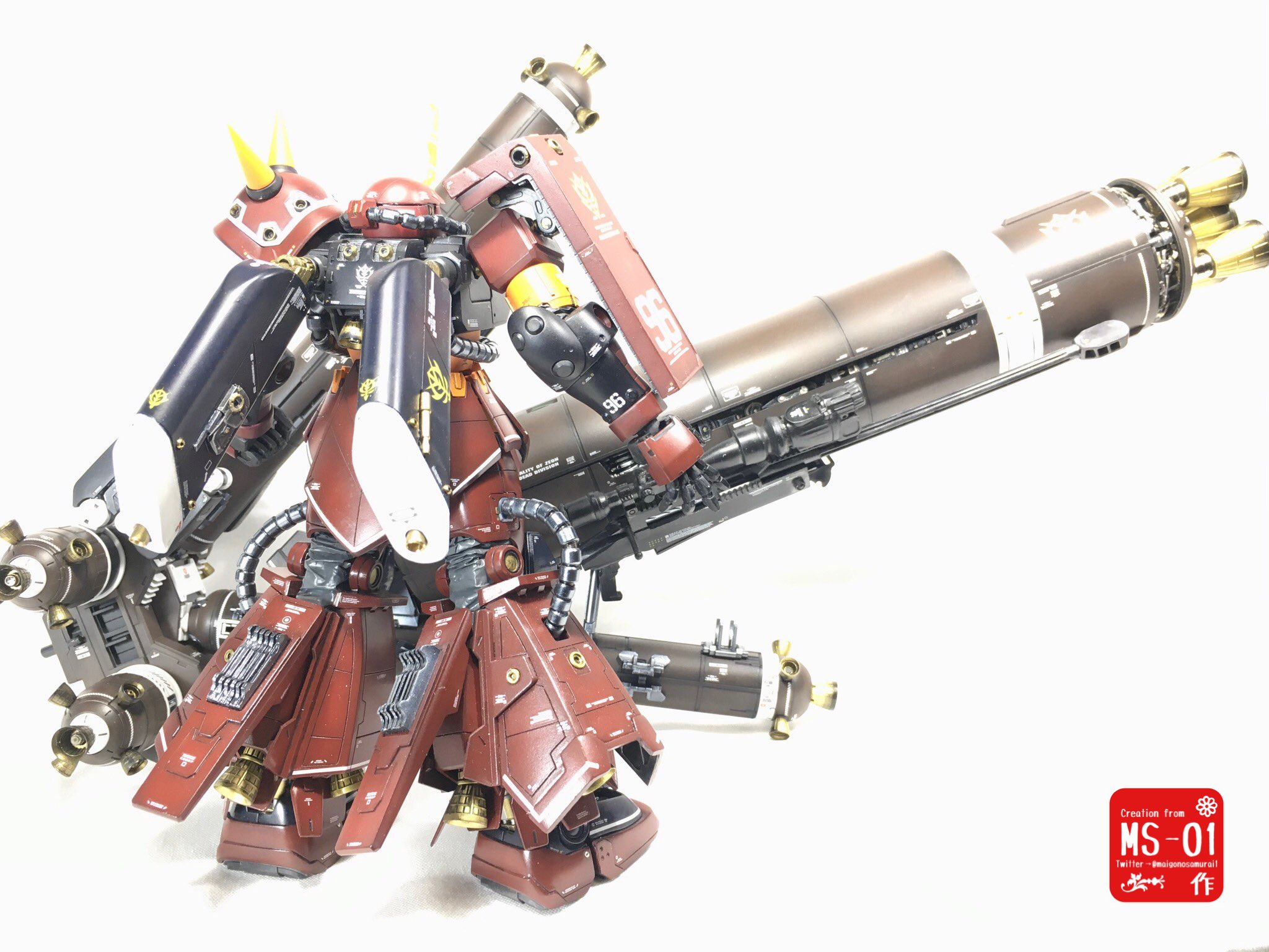 クラブマン 人生初のザクを製作中です Mgサイコザクに実在するライフルを持たせてみました ๑ ᴗ 失敗と修正をくり返してばかりですが 応援していただけると励みになります ๑و W و ガンプラの画像貼るとrtされると聞いて ガンプラの画像を貼ると