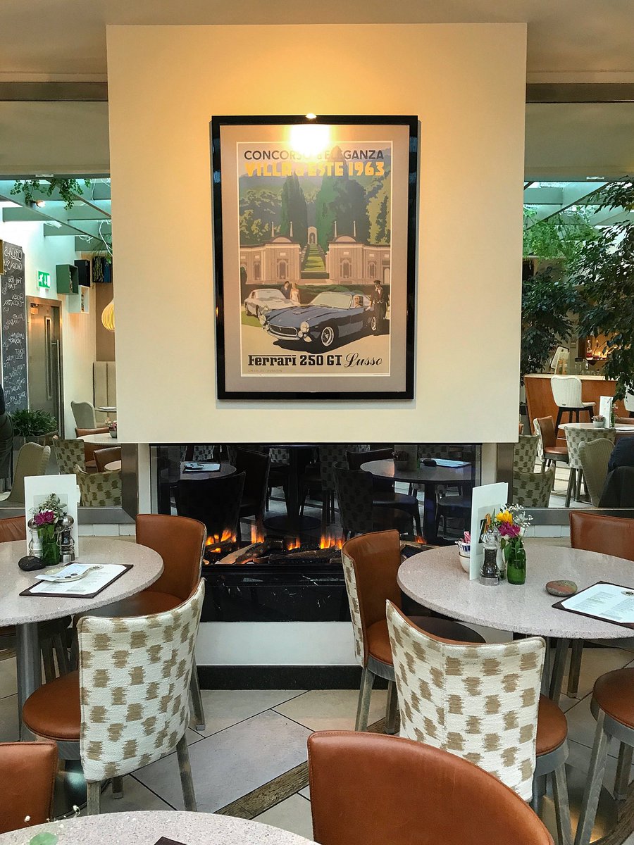 chriscookck's tweet photo. 1560 displayed in a rather nice looking cafe 👀 https://t.co/iSNPdk0xNf