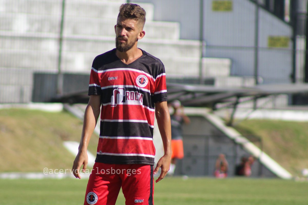 CEForcaELuzRN's tweet photo. RENOVOU ⚡⚡⚡⚡ .

O volante Edson Silva campeão da Segunda Divisão do Estadual com o Time Elétrico, renovou seu contrato se juntando ao grupo que disputará o Campeonato Potiguar de 2020 .

Foto: José Carlos Borges https://t.co/u1vE1IxJLe