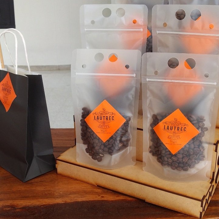 #Felizmiercoles l Conoce nuestros  productos de café y visita <a href="/Heroes_Fest/">Héroes Fest</a>  en #Pereira. 
#MadetoGive